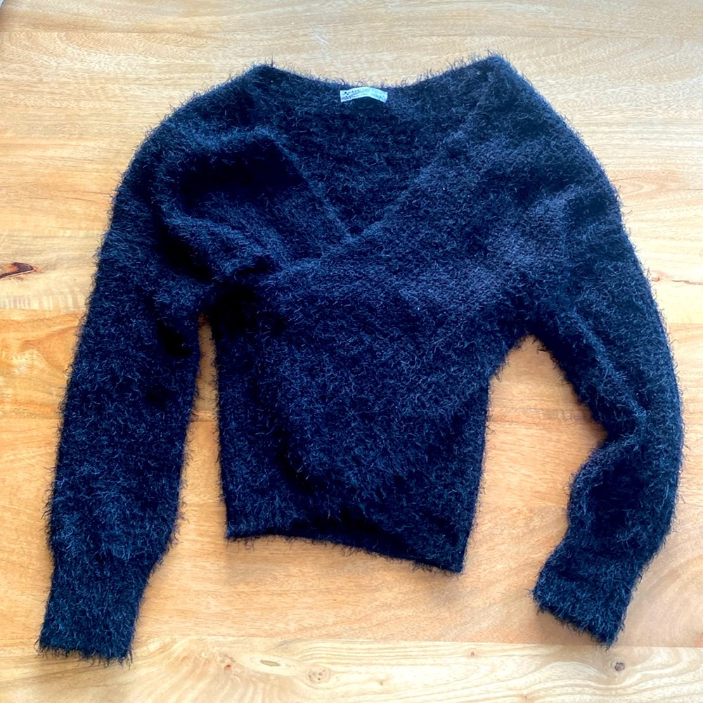 Black fuzzy wrap sweater M